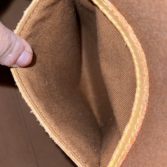 Preloved Louis Vuitton logos Ellipsi monogram hand bag great condition - Picture 14 of 15